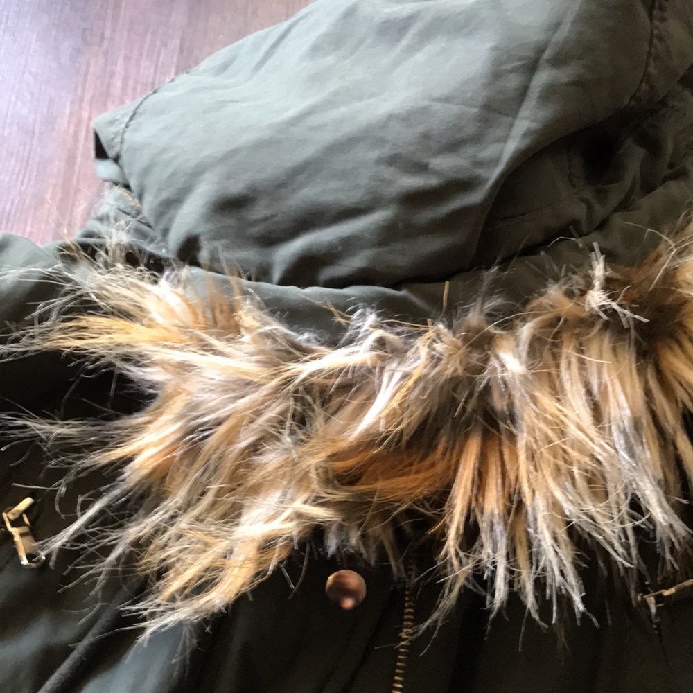 Winter jacket - Picture 3 of 6
